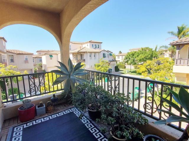 Detail Gallery Image 13 of 18 For 6484 Corte La Luz, Carlsbad,  CA 92009 - 2 Beds | 2 Baths