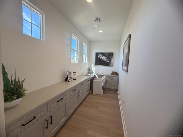 Image 16 of 33 For 11305 Caminito Rodar