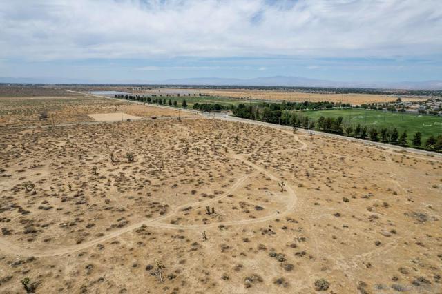0 TBD, Palmdale CA: https://media.crmls.org/mediaz/18f87074-a25a-4ca4-8b29-31ea1e04acb5.jpg