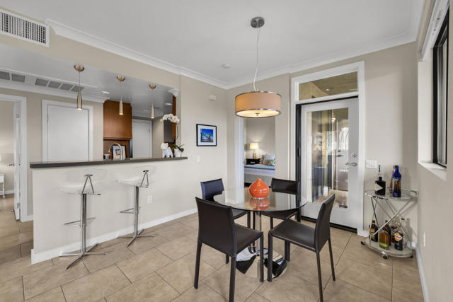 1028 E Palm Canyon Drive #207, Palm Springs, CA 92264