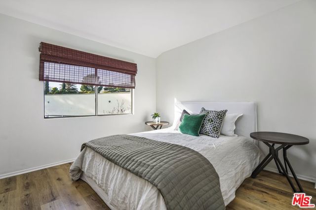 6216 Tapia Drive, Malibu CA: https://media.crmls.org/mediaz/18f924cc-5ec1-40e5-916c-30bebad45a70.jpg