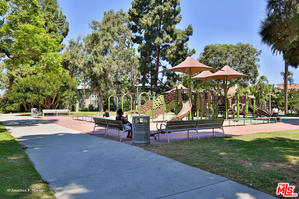 MLS #25511719 img 20