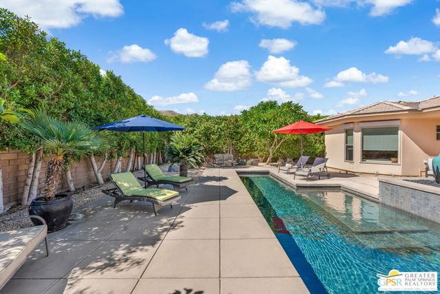 7 Ridgeline Way, Rancho Mirage, CA 92270