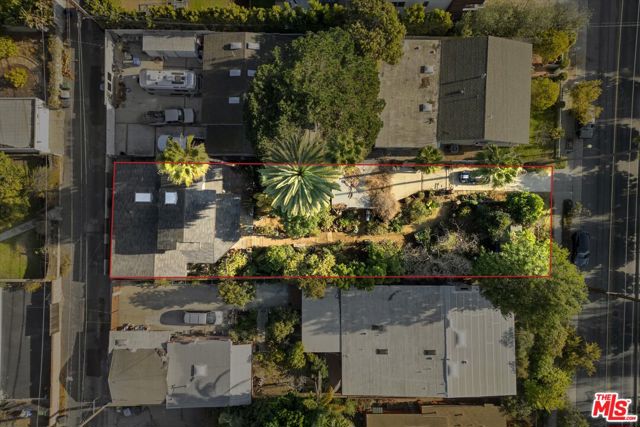 2201 Dewey Street, Santa Monica, California 90405, 3 Bedrooms Bedrooms, ,3 BathroomsBathrooms,Single Family Residence,For Sale,Dewey,25497927