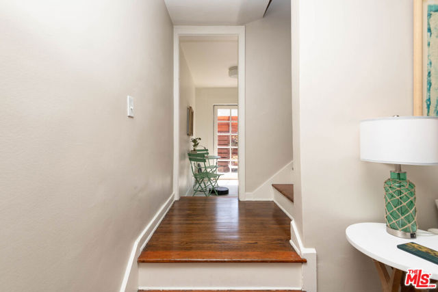 3022 Silver Lake Boulevard, Los Angeles CA: https://media.crmls.org/mediaz/18fa1f04-ae10-4389-9c7d-7fe8b08c2a4b.jpg
