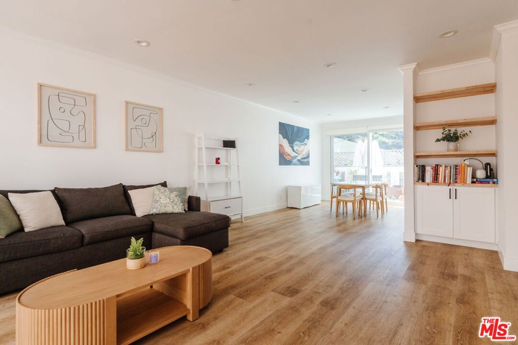 913 Euclid Street #5