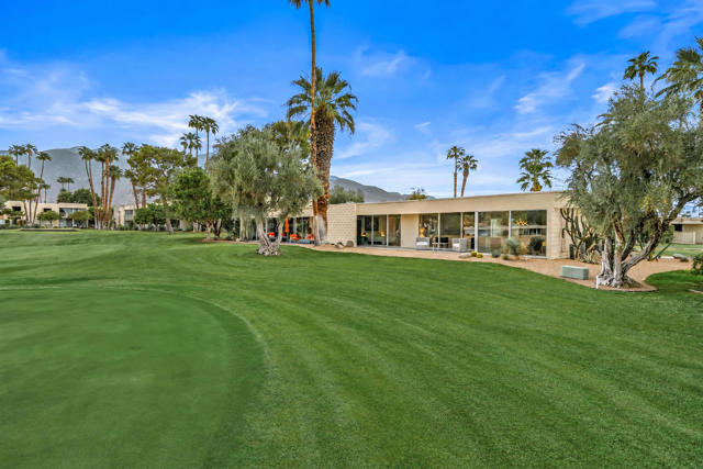 133 Desert Lakes Drive, Palm Springs, CA 92264