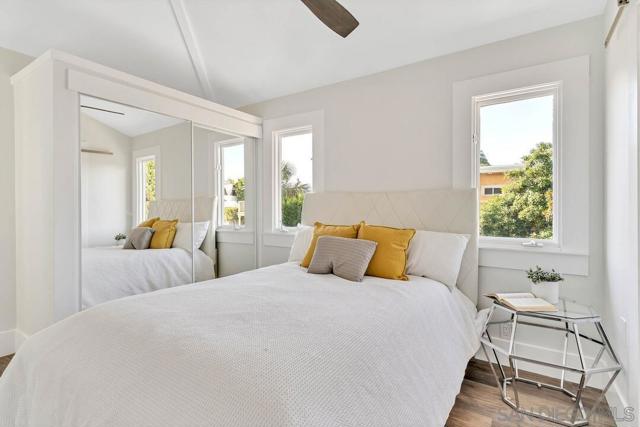 1864 Sunset Blvd, San Diego CA: https://media.crmls.org/mediaz/18fb8500-54ad-4328-bf1d-f98b163e2959.jpg
