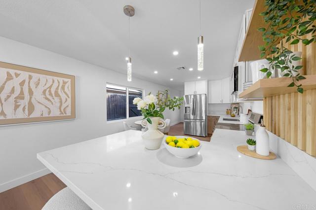 Detail Gallery Image 12 of 37 For 12721 Julian Ave, Lakeside,  CA 92040 - 3 Beds | 2 Baths