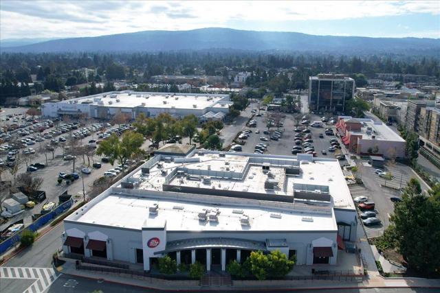 324 Cherokee Loop, Mountain View CA: https://media.crmls.org/mediaz/18fc1131-33fd-4cbe-933e-ce9b089b6cf9.jpg