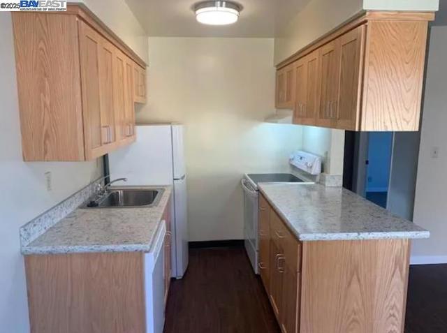 2170 Fremont St, Concord CA: https://media.crmls.org/mediaz/18fc4b96-d582-4e87-87cf-ed55ea4a7952.jpg