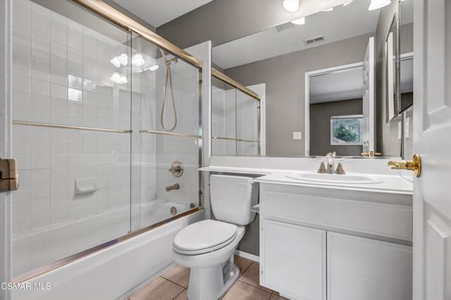Image 19 of 41 For 4759 Rhapsody Drive