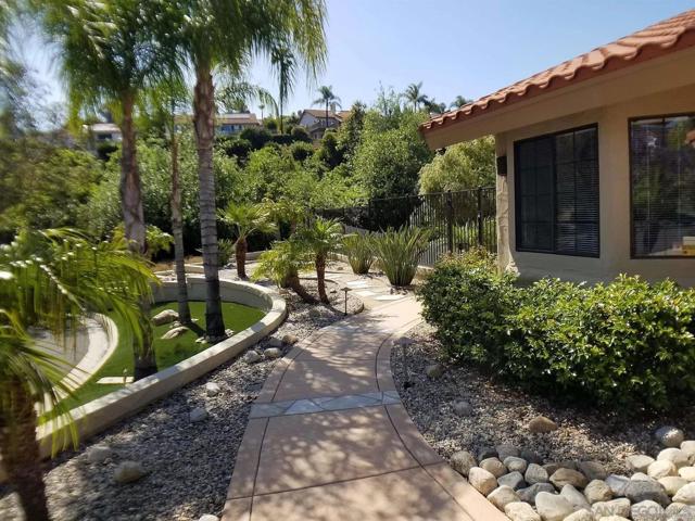 3933 Pinnacle Pl, Escondido CA: https://media.crmls.org/mediaz/18fd6f55-92de-42bb-91f1-a4f682ca4b5a.jpg