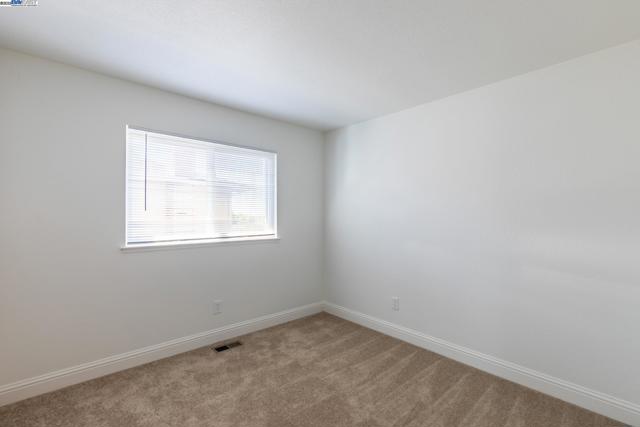 1445 Mellissa Cir, Antioch CA: https://media.crmls.org/mediaz/18fe34da-df85-4ad4-a7c7-f64dd26e5264.jpg