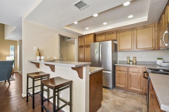 Detail Gallery Image 4 of 31 For 17985 Caminito Pinero #190,  San Diego,  CA 92128 - 2 Beds | 2 Baths