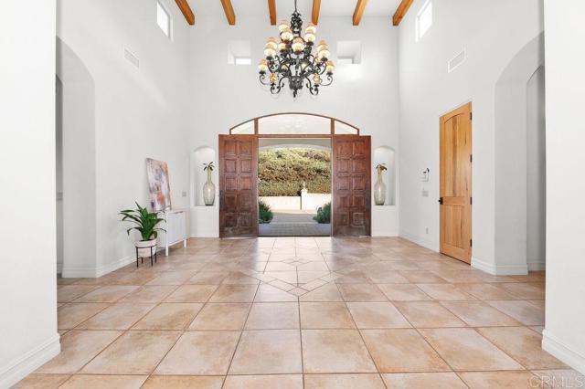 Detail Gallery Image 8 of 48 For 2155 Mil Sorpresas Dr, Fallbrook,  CA 92028 - 3 Beds | 3/1 Baths