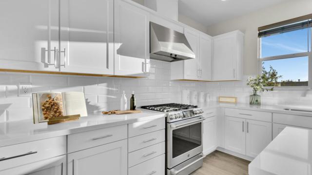 820 E Duane Avenue, Sunnyvale CA: https://media.crmls.org/mediaz/190044be-3099-4353-810a-e9cc2fecd230.jpg