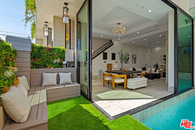 4 Bed Home for Sale in Venice, California