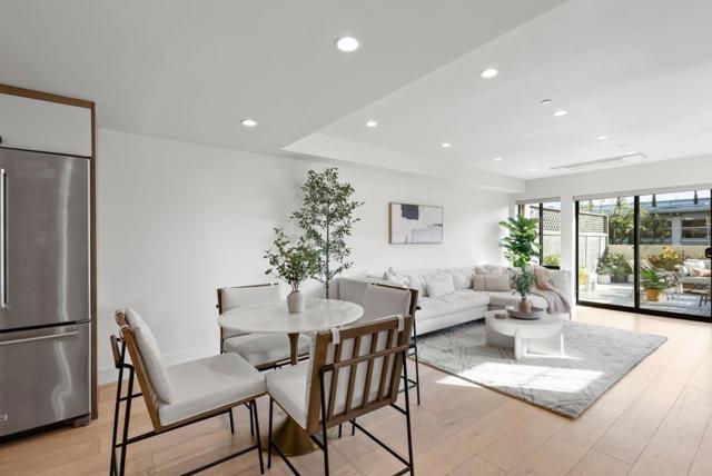 685 High Street, Palo Alto CA: https://media.crmls.org/mediaz/1901991b-dc15-4468-bb46-15c6cd8857e1.jpg