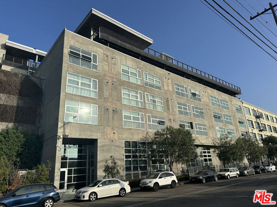 530 S Hewitt Street #147