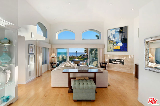 4 Bed Home for Sale in Malibu, California