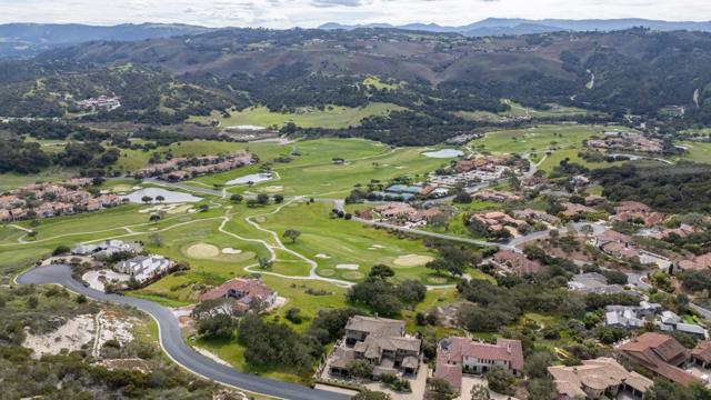 315 Pasadera Court, Monterey CA: https://media.crmls.org/mediaz/190443e3-d798-4b33-b729-7d19eeda4552.jpg