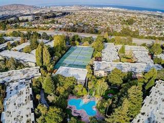 1254 Shelter Creek Lane, San Bruno CA: https://media.crmls.org/mediaz/19048f3b-cbc3-4944-8ec1-0b7afb1639dc.jpg