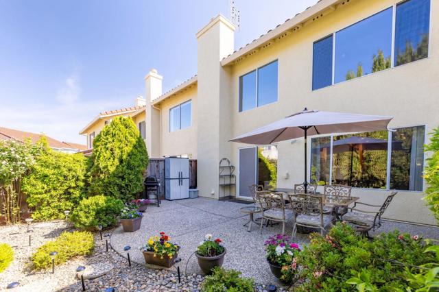 356 Meadowhaven Way, Milpitas CA: https://media.crmls.org/mediaz/1904c61c-c3f8-4f2d-814a-4ca05112eec3.jpg