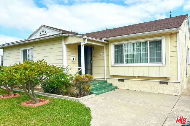 2513 Denmead Street, Lakewood CA: https://media.crmls.org/mediaz/190598cb-4bba-49d6-a7b7-97077447dc6f.jpg