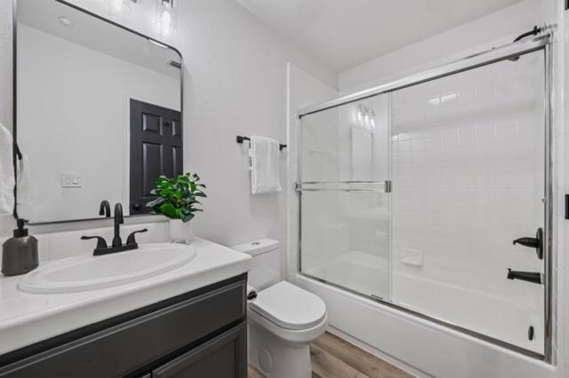4843 Swinford Court, Dublin CA: https://media.crmls.org/mediaz/19066fee-bd3d-449a-9c6a-66459b58bd7d.jpg