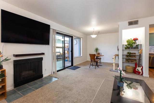 1925 46th Avenue, Capitola CA: https://media.crmls.org/mediaz/19071783-b5ab-4a62-a528-9b3587be2bcc.jpg