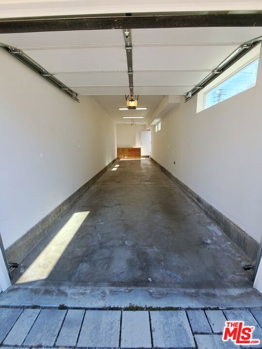  Commercial for Sale in Los Angeles, California