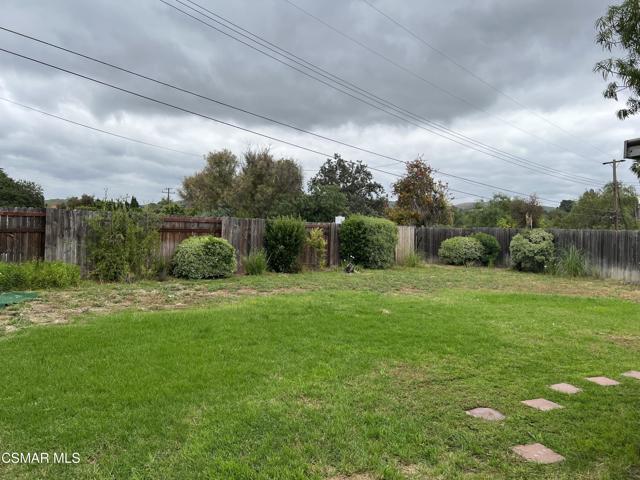731 Tudor Circle, Thousand Oaks CA: https://media.crmls.org/mediaz/19078ccc-1b58-4993-98f6-7cb39c8fcc50.jpg