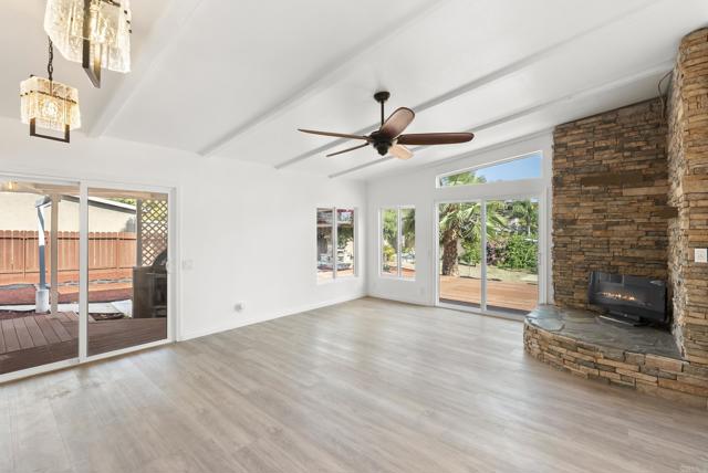 12405 Royal Rd, El Cajon CA: https://media.crmls.org/mediaz/190878c1-1973-4d37-a5f8-49da71aa065b.jpg