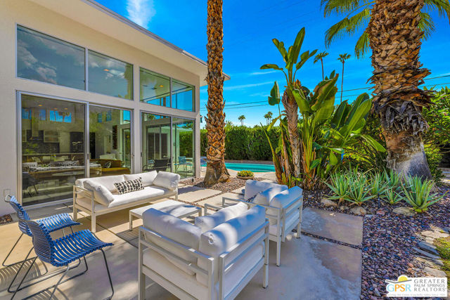 1355 E Sunny Dunes Road, Palm Springs, CA 92264