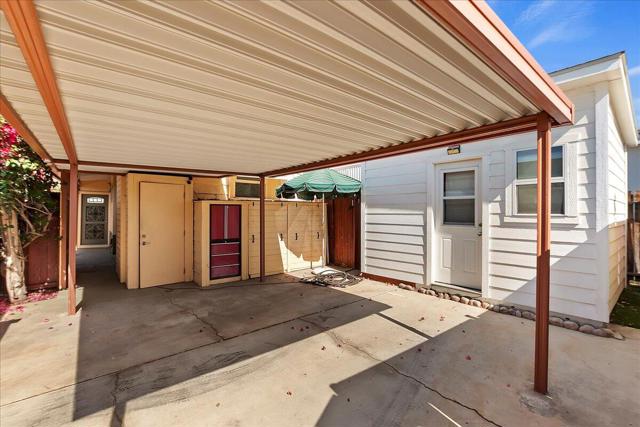4 Arapaho Street, Palm Springs CA: https://media.crmls.org/mediaz/1909b8d1-46e0-45fc-bf49-51f01292692d.jpg