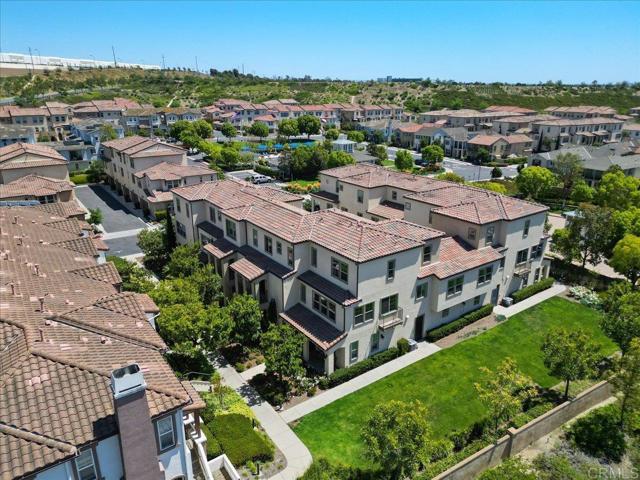 Detail Gallery Image 28 of 34 For 4366 Pacifica Way #5,  Oceanside,  CA 92056 - 4 Beds | 3/1 Baths