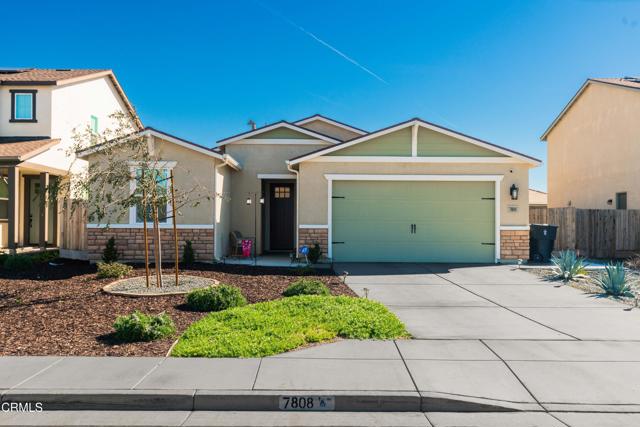 Detail Gallery Image 2 of 31 For 7808 Martian River St, Bakersfield,  CA 93311 - 4 Beds | 2 Baths
