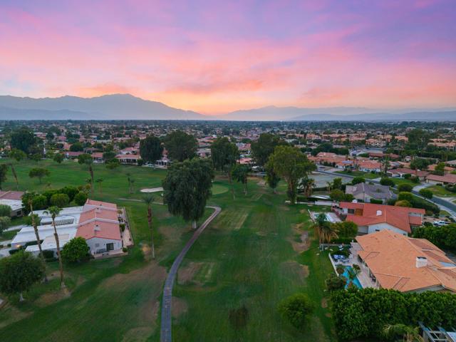 78955 Martinique Drive, Bermuda Dunes CA: https://media.crmls.org/mediaz/190bdd7b-31f2-43ab-8bbd-d39374cb56c5.jpg