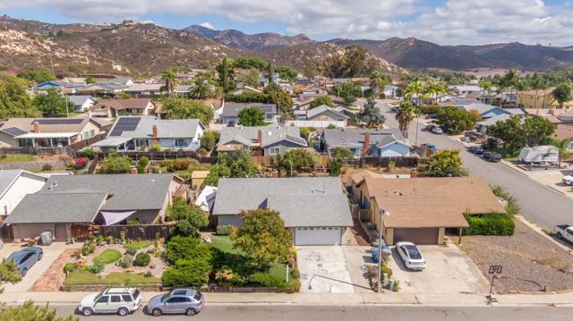 Detail Gallery Image 27 of 32 For 13517 Del Marino Ave, Poway,  CA 92064 - 3 Beds | 2 Baths