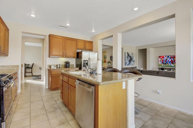 49398 Sherman Drive, Indio CA: https://media.crmls.org/mediaz/190ced0c-ae30-423f-872e-c58d0f26cb77.jpg