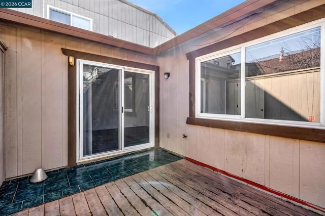 2607 Ithaca Ct., Antioch CA: https://media.crmls.org/mediaz/190e0263-7ce9-4ea6-be12-8586be2bf249.jpg