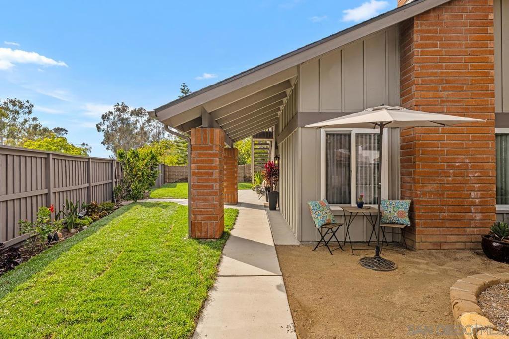 10808 Red Rock Drive - photo 6