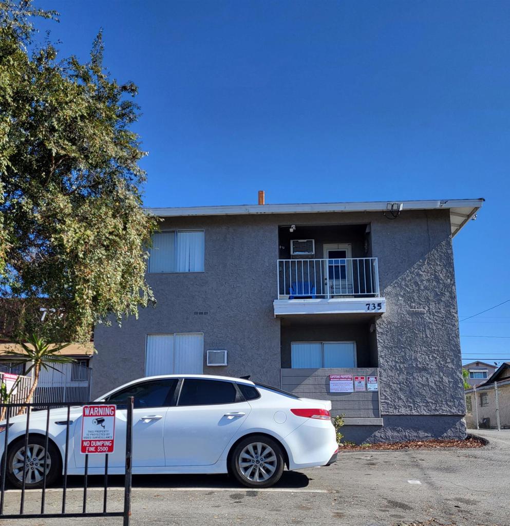 735 Grand Ave, Spring Valley, CA 91977