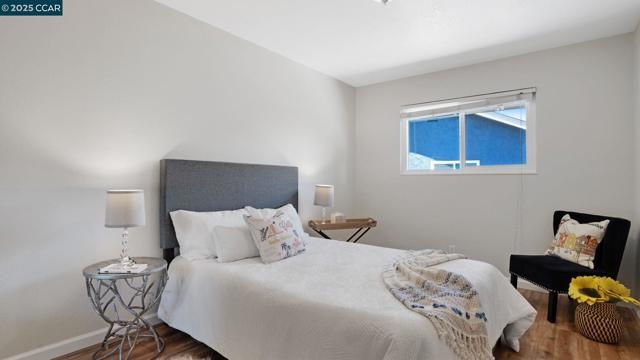 5517 Kirkwood Dr, Concord CA: https://media.crmls.org/mediaz/190f9048-25b3-4c08-8f7d-00c5dc7b9ea4.jpg