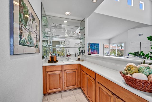 4981 Lamia Way, Oceanside CA: https://media.crmls.org/mediaz/190ff784-bddc-4dff-bc79-c56a0a7370b0.jpg