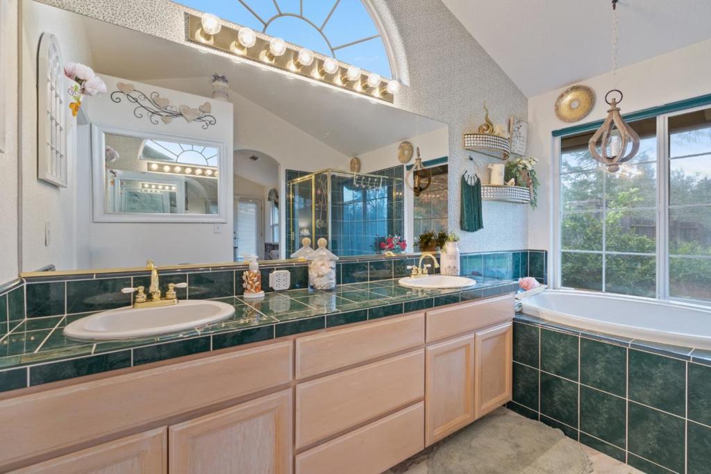 190Ffba2 A38E 4949 9Cff E22A8A3Bec07 2920 Aspen Glow Lane, Redding, Ca 96001 &Lt;Span Style='BackgroundColor:transparent;Padding:0Px;'&Gt; &Lt;Small&Gt; &Lt;I&Gt; &Lt;/I&Gt; &Lt;/Small&Gt;&Lt;/Span&Gt;