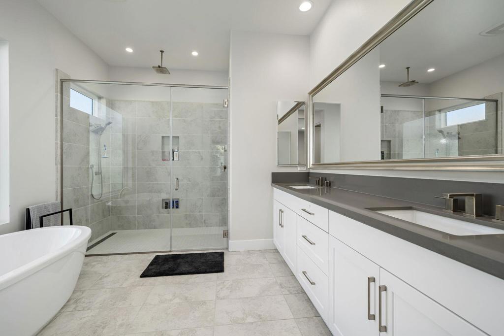 MLS #219136119DA image #26