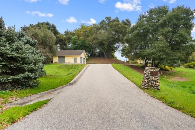 18101 Idylwild Road, Los Gatos CA: https://media.crmls.org/mediaz/1910aaae-e912-4b88-bfbd-f86fb8d473d1.jpg