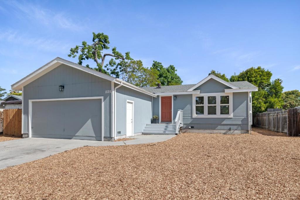 1125 Cypress Street
